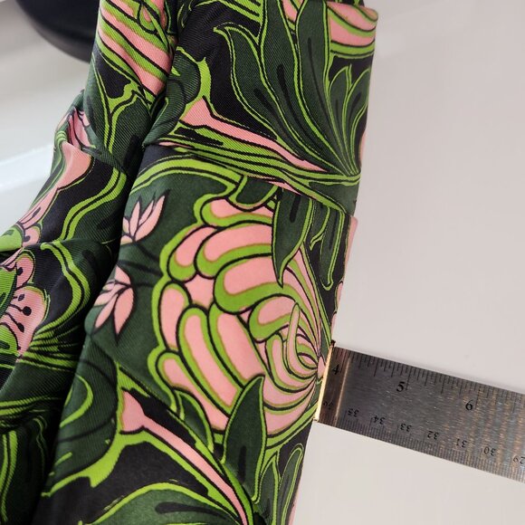 Rare Vintage Prada Medium Clutch in Pink Tulip Green Floral Silk Fabric - Picture 10 of 16